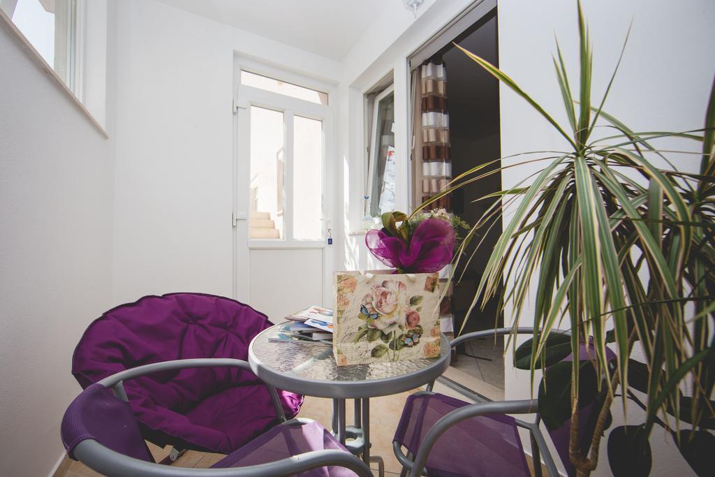Apartment Karla&Nella Stobreč Eksteriør bilde